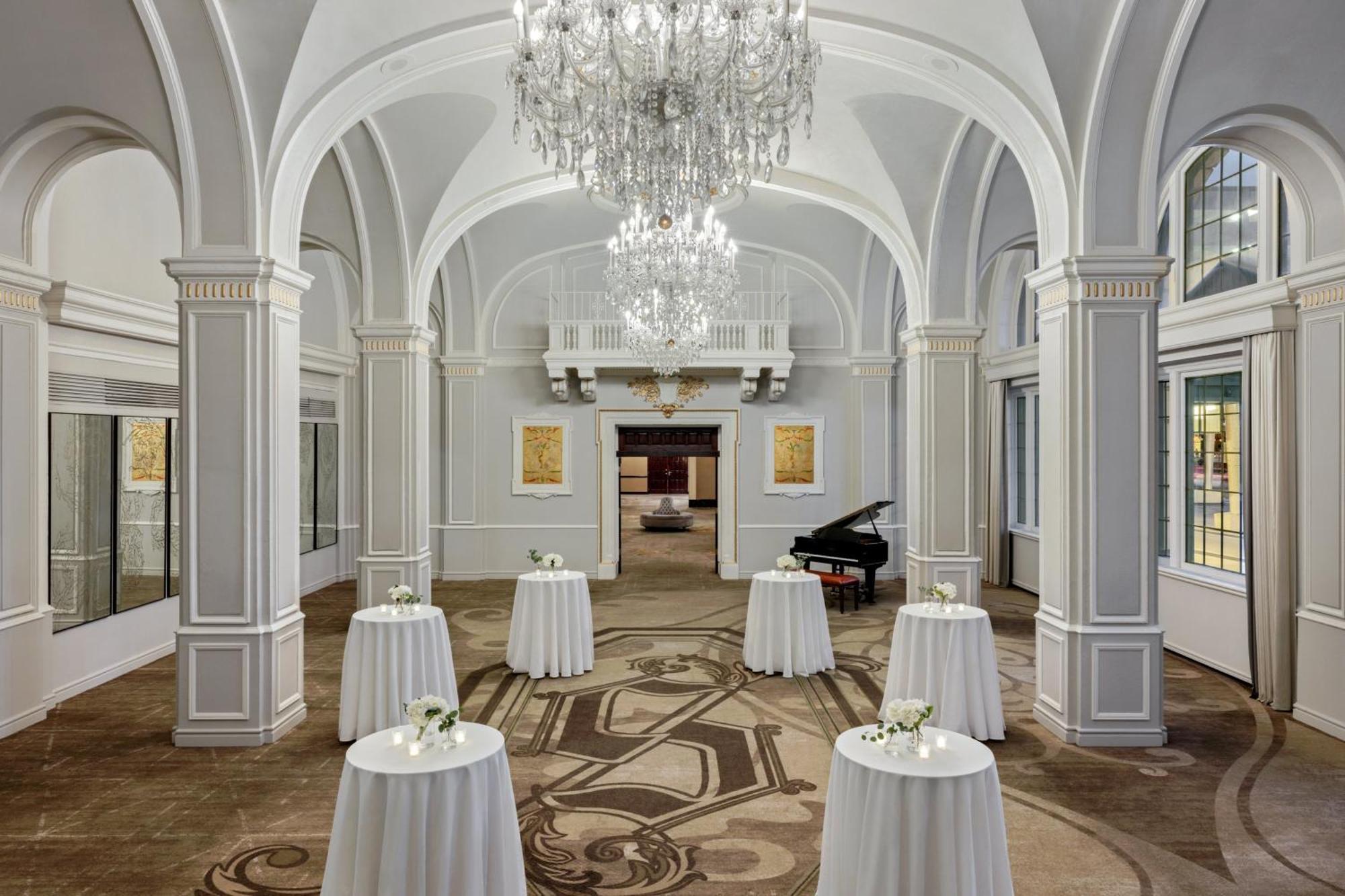 Omni Severin Hotel Индианаполис Екстериор снимка