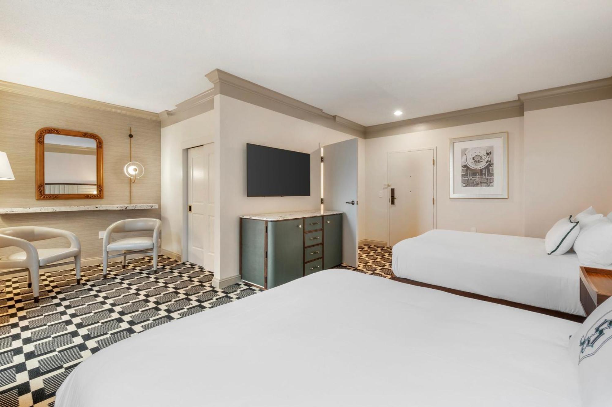 Omni Severin Hotel Индианаполис Екстериор снимка
